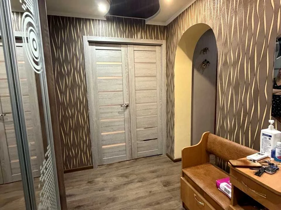 Apartment. Kryvyi Rih, Peremohy Prospect
