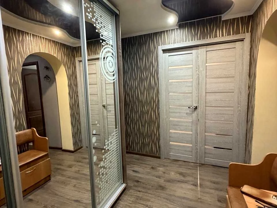 Apartment. Kryvyi Rih, Peremohy Prospect