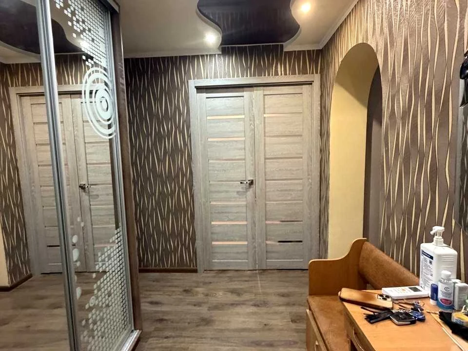 Apartment. Kryvyi Rih, Peremohy Prospect
