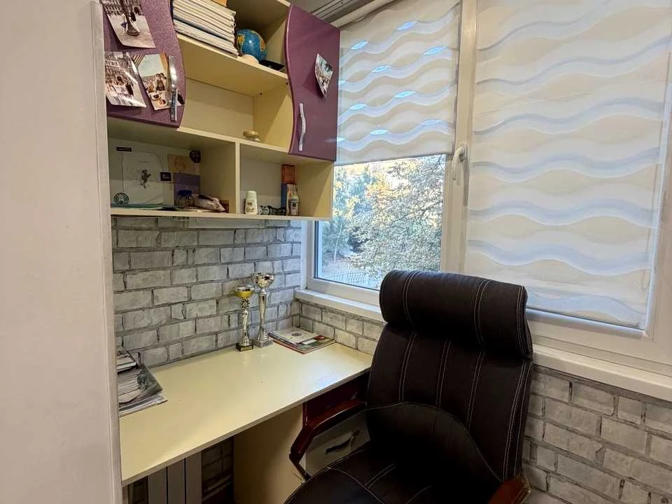 Apartment. Kryvyi Rih, Peremohy Prospect