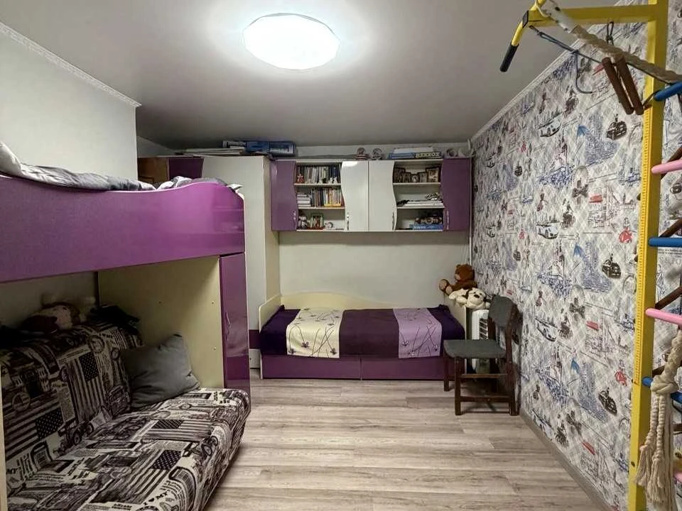 Apartment. Kryvyi Rih, Peremohy Prospect