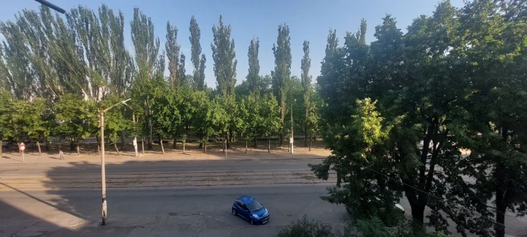 Отличный вариант центр соцгорода!ТОРГ Улица Соборности