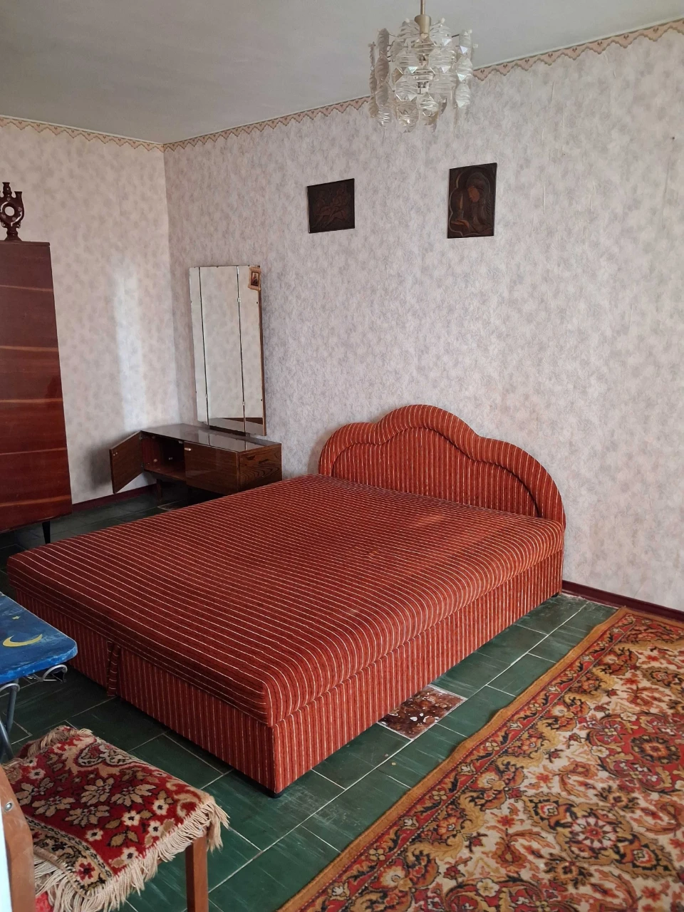 3-bedroom apartment