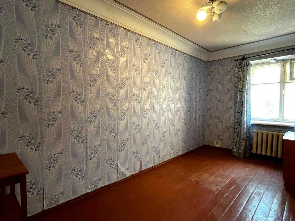 Apartment. Krivoi Rog, Sobornosti Street (Kasiora)