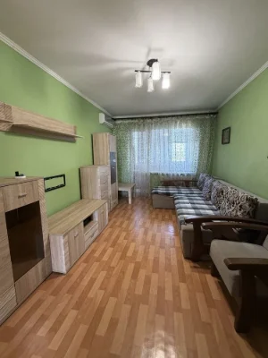 For Sale: 3-bedroom apartment on Post Office Avenue 74.