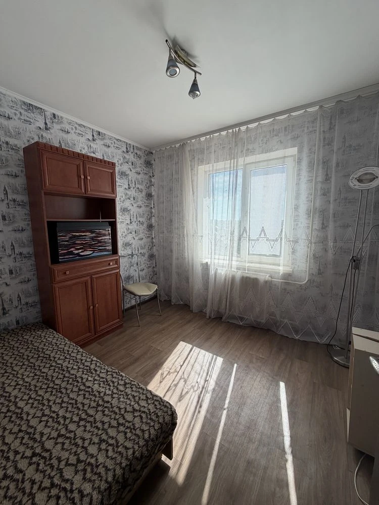 For Sale: 3-bedroom apartment on Post Office Avenue 74.