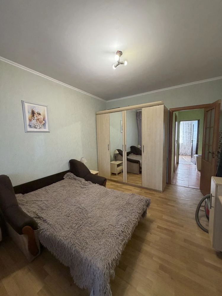 For Sale: 3-bedroom apartment on Post Office Avenue 74.