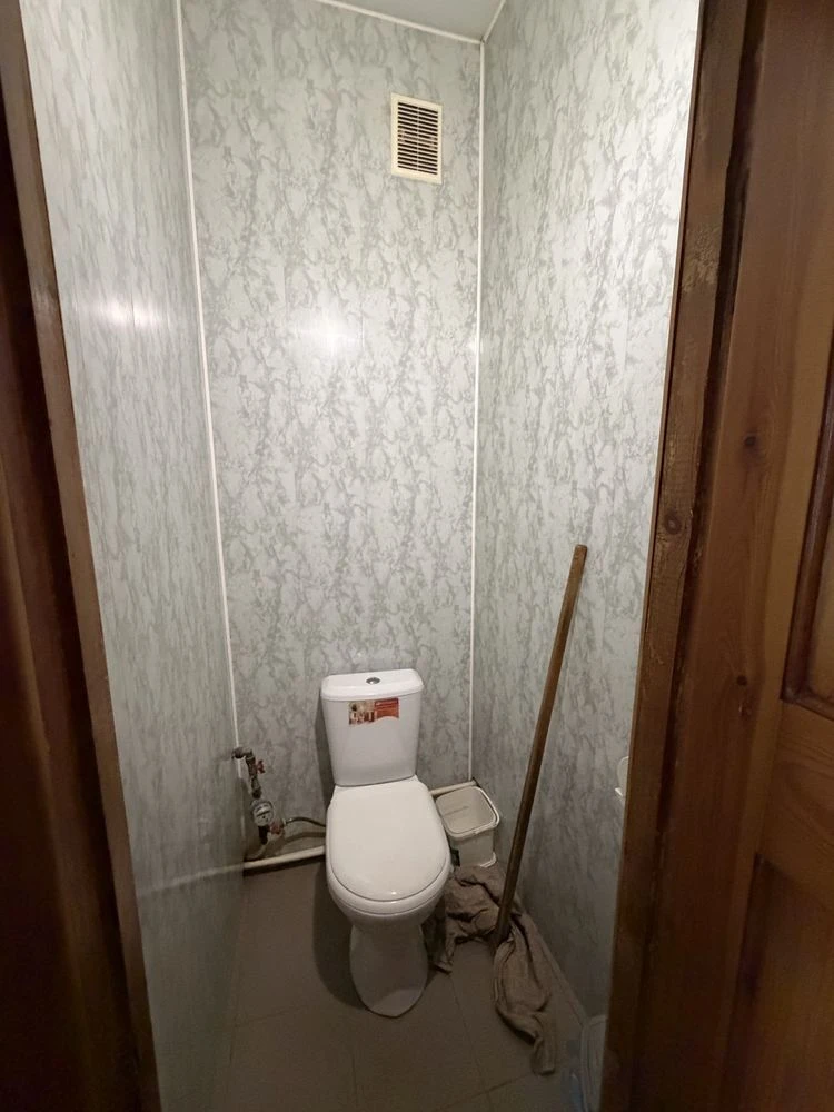 Продається 3-кімнатна квартира Алмазна 15 (Карачуни).