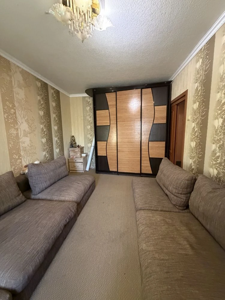Sale of a 4-room apartment at Prospect Mira 26.
