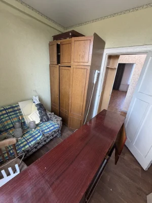 For Sale: Three-Room Apartment in the Center of Yugo Prospect, South