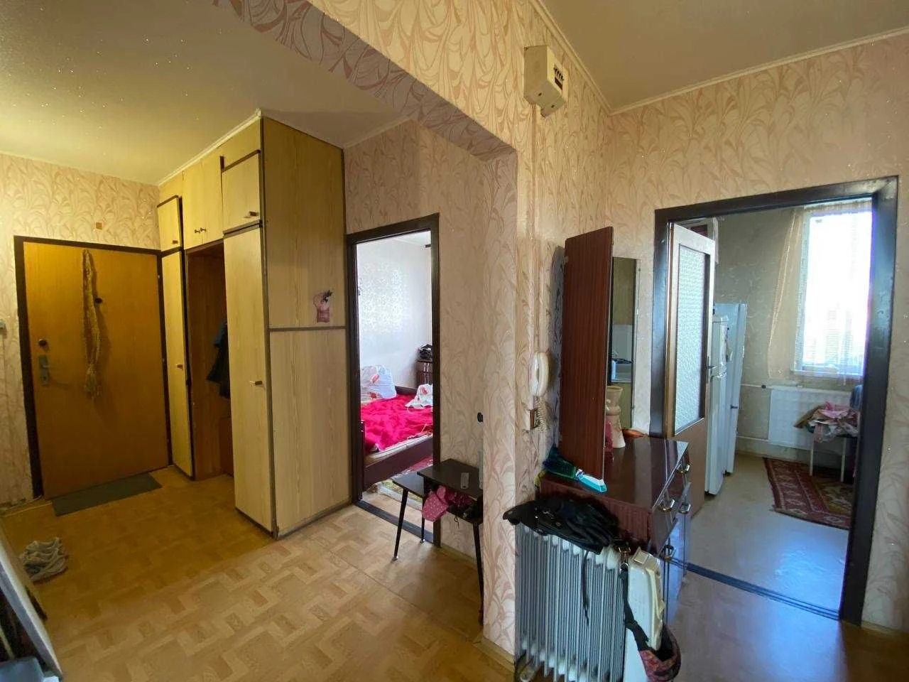 Продаётся двухкомнатная квартира на Макулане, микрорайон Все