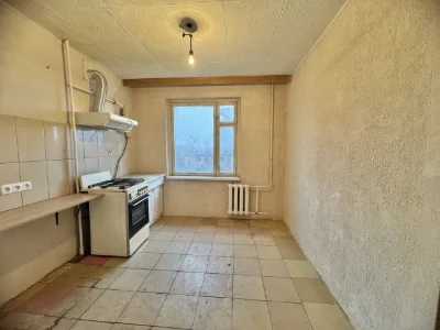 For Sale 3-Room Apartment in Quarter 173