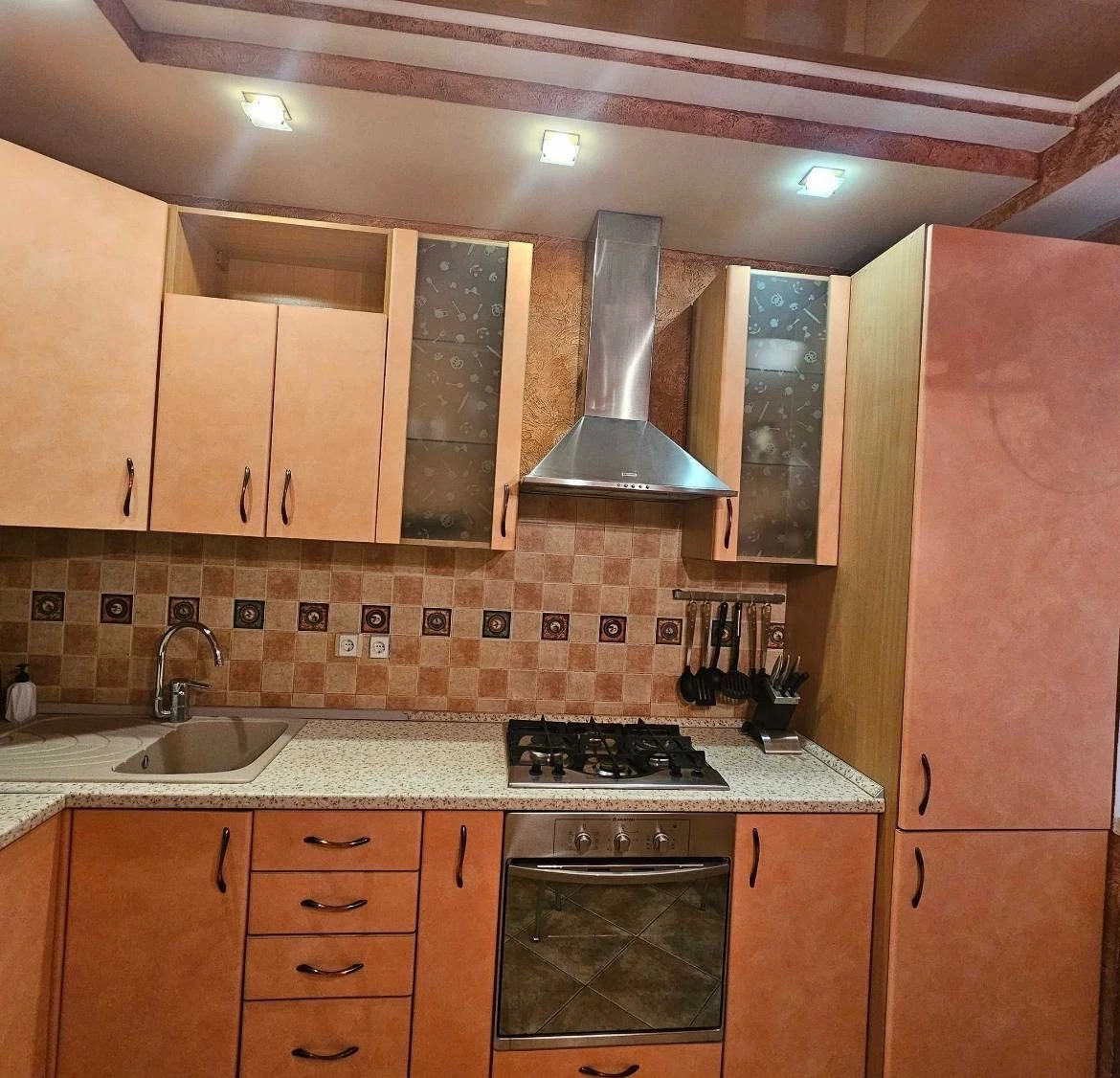 Продається 3-кімнатна квартира 75 м² | Сучасний ремонт