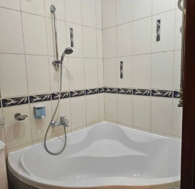 Продається 3-кімнатна квартира 75 м² | Сучасний ремонт