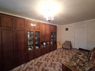 Продається, або обмін 3-кімнатна квартира на вул. Чарівній, 2/9