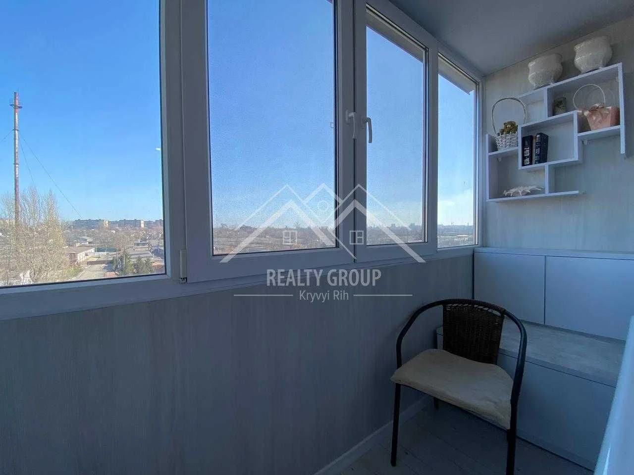 Sale of a 3-room apartment on вул. Koblyansky