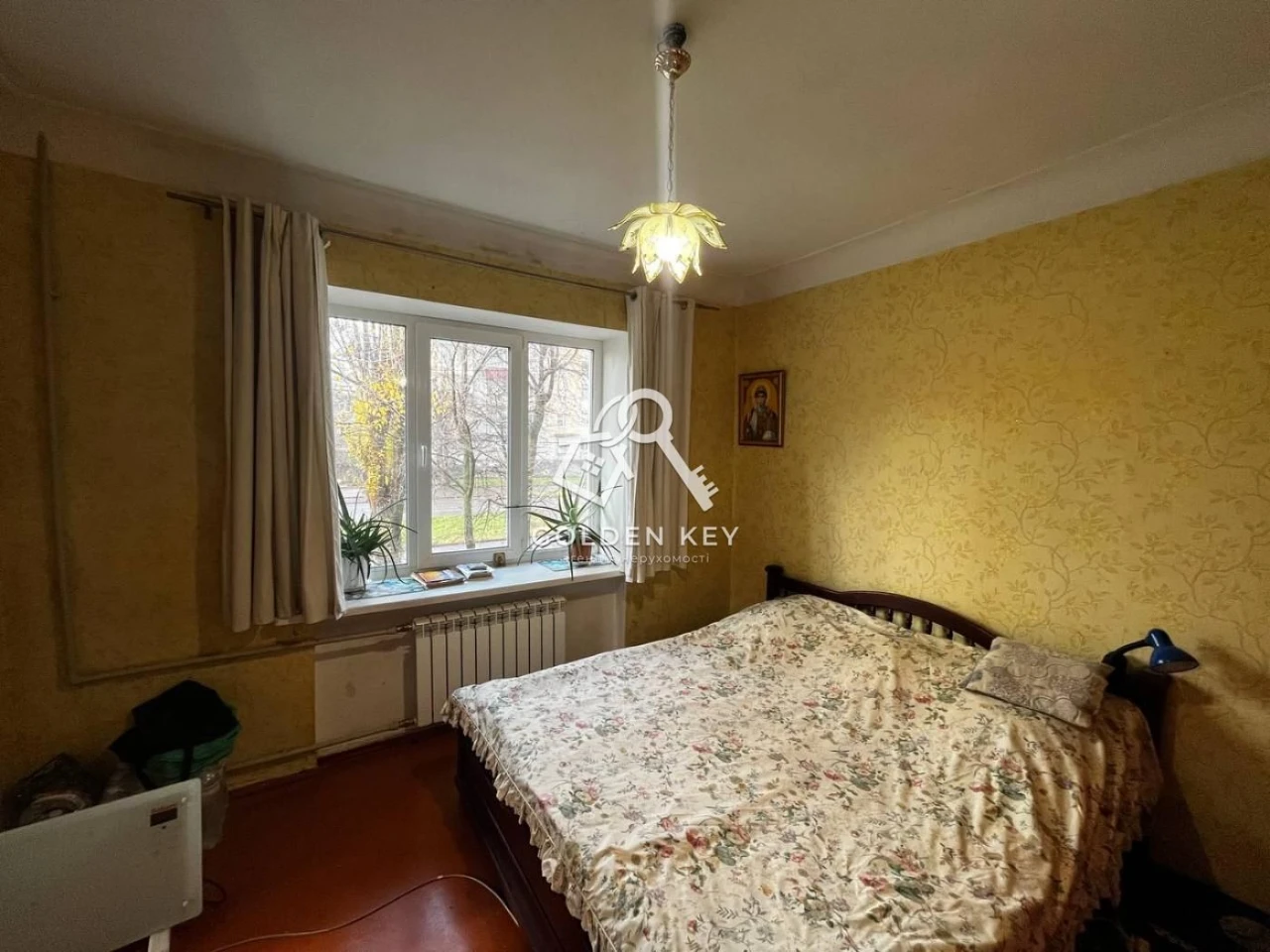 Sale of a 3-room apartment (block of flats) Mall