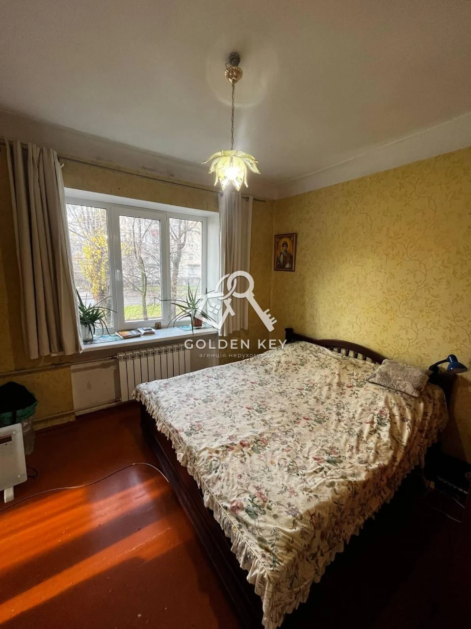 Sale of a 3-room apartment (block of flats) Mall