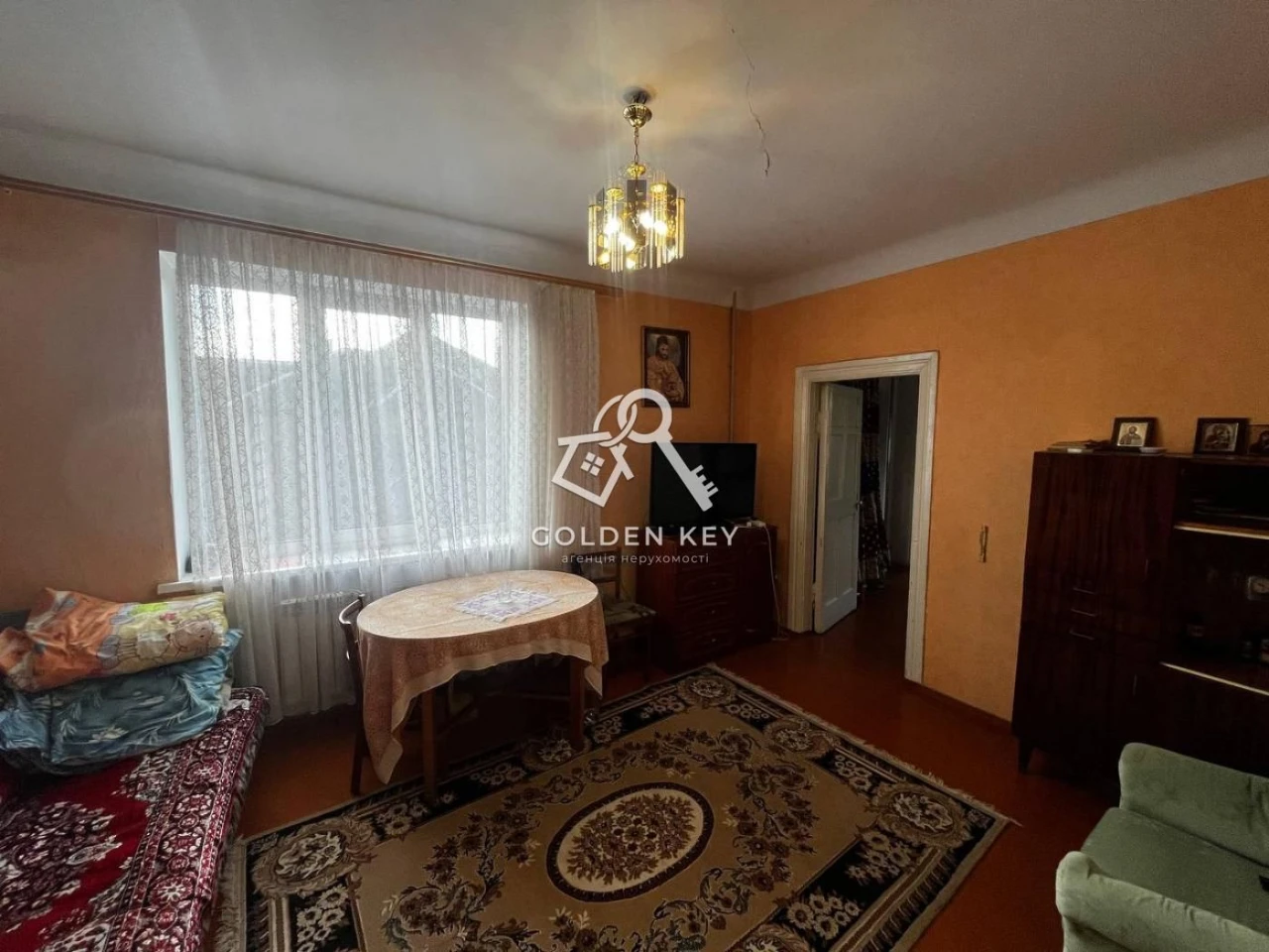 Sale of a 3-room apartment (block of flats) Mall