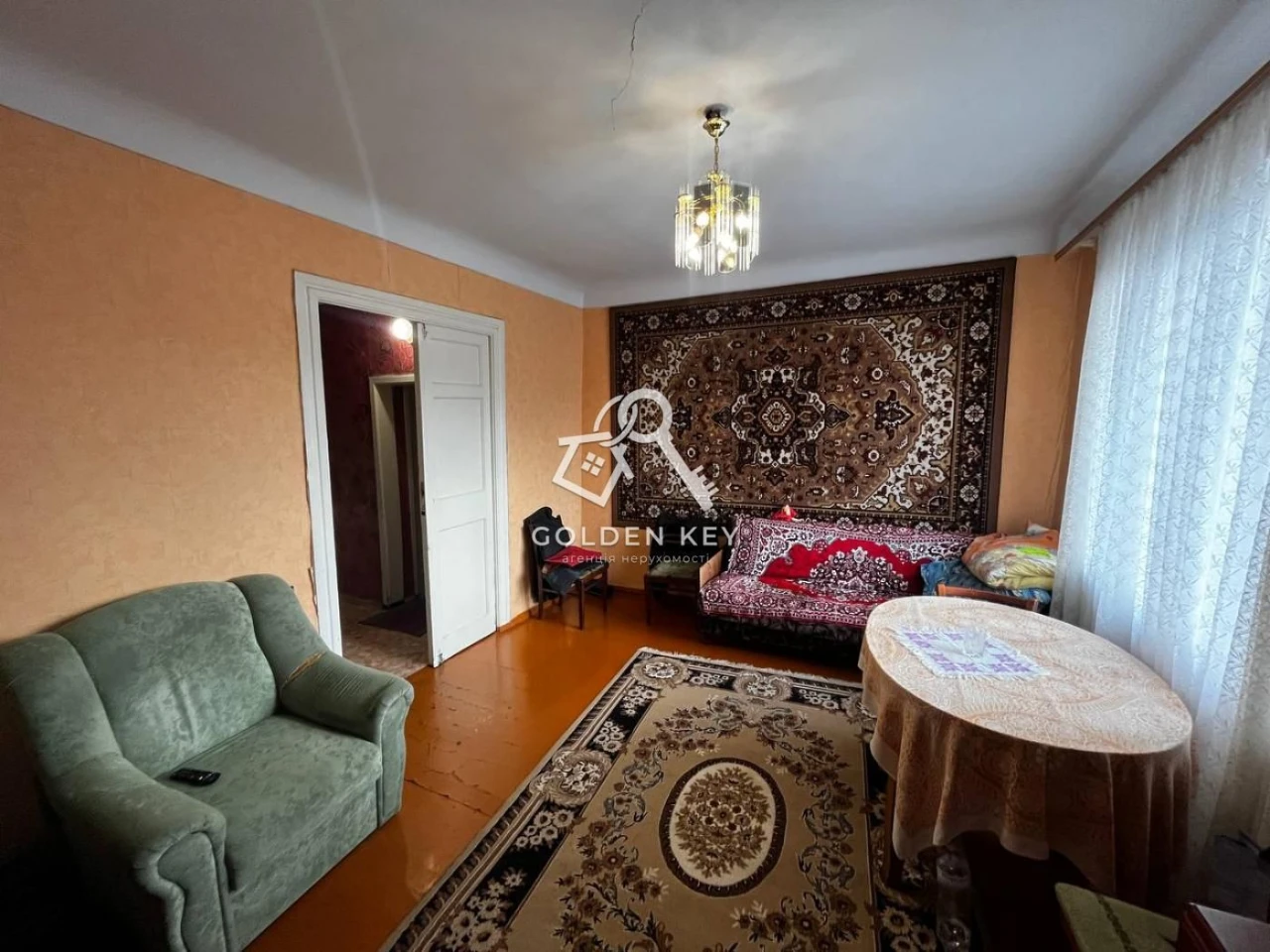Sale of a 3-room apartment (block of flats) Mall