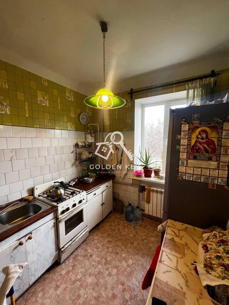 Sale of a 3-room apartment (block of flats) Mall