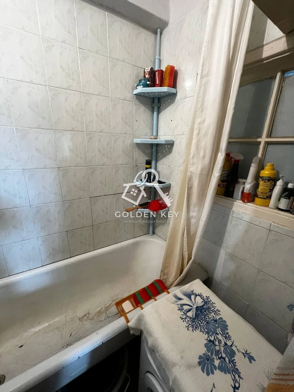 Sale of a 3-room apartment (block of flats) Mall