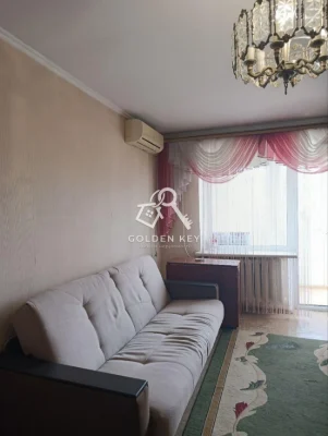 Продається 1-кімнатна квартира на Соцмісті