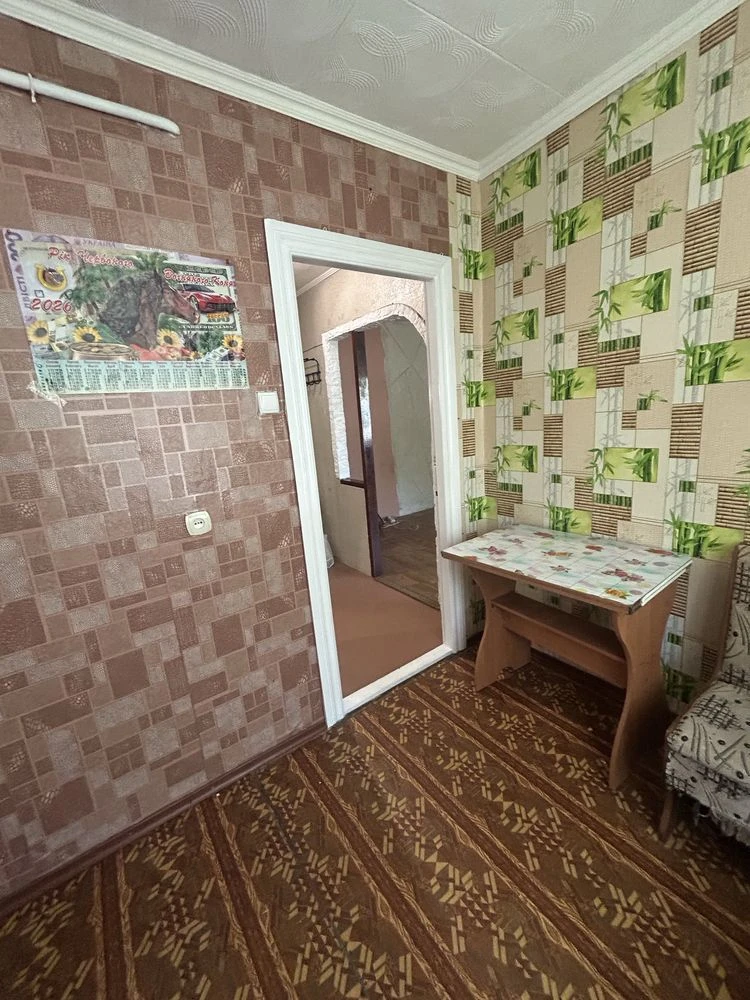 Продается 1-комнатная квартира на Кресе по Рзянкіна в чешском доме на 1 этаже