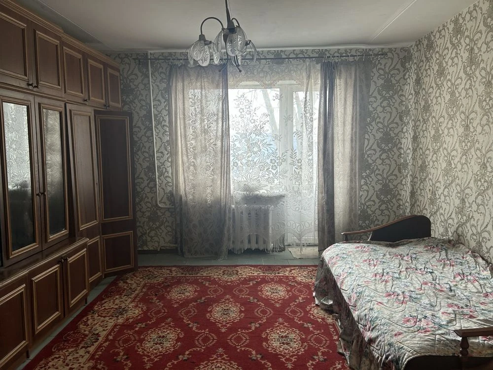 3-room apartment on 7 Zarichno Street, 3rd floor