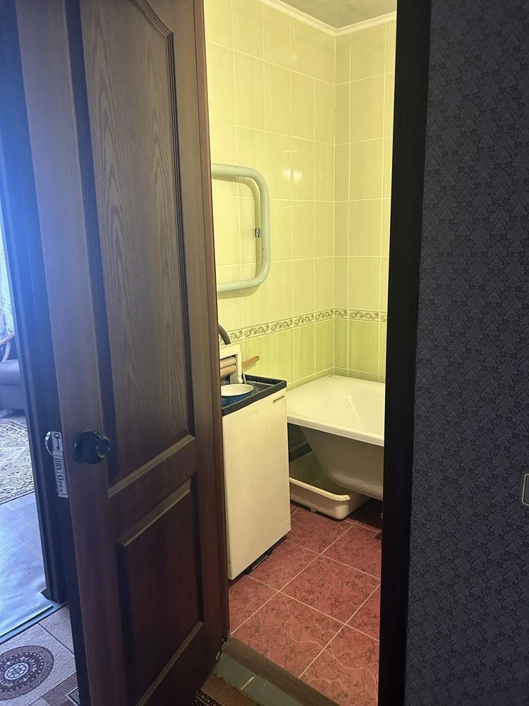 3-room apartment on 7 Zarichno Street, 3rd floor