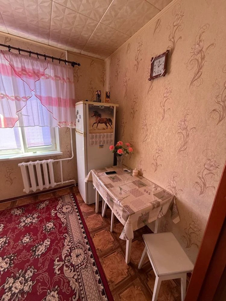 Продаётся 1-комнатная квартира в Долгинцовском районе
