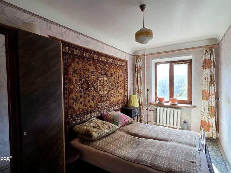 Apartment. Kryvyi Rih, Kryvizhstali Street (Ordzhonikidze)