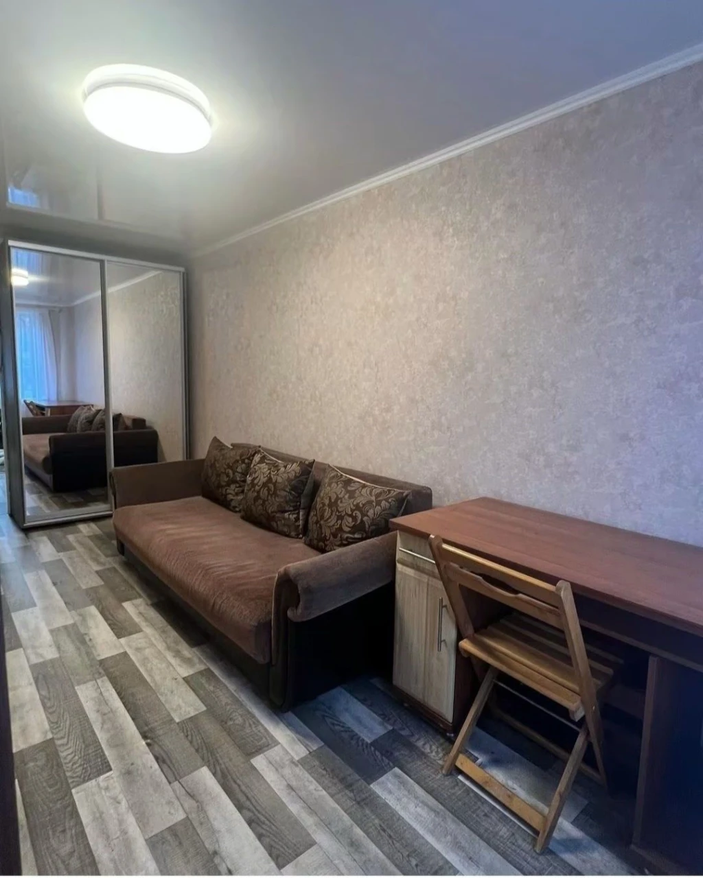 Продаж! 2-кімнатна квартира на Ювілейній