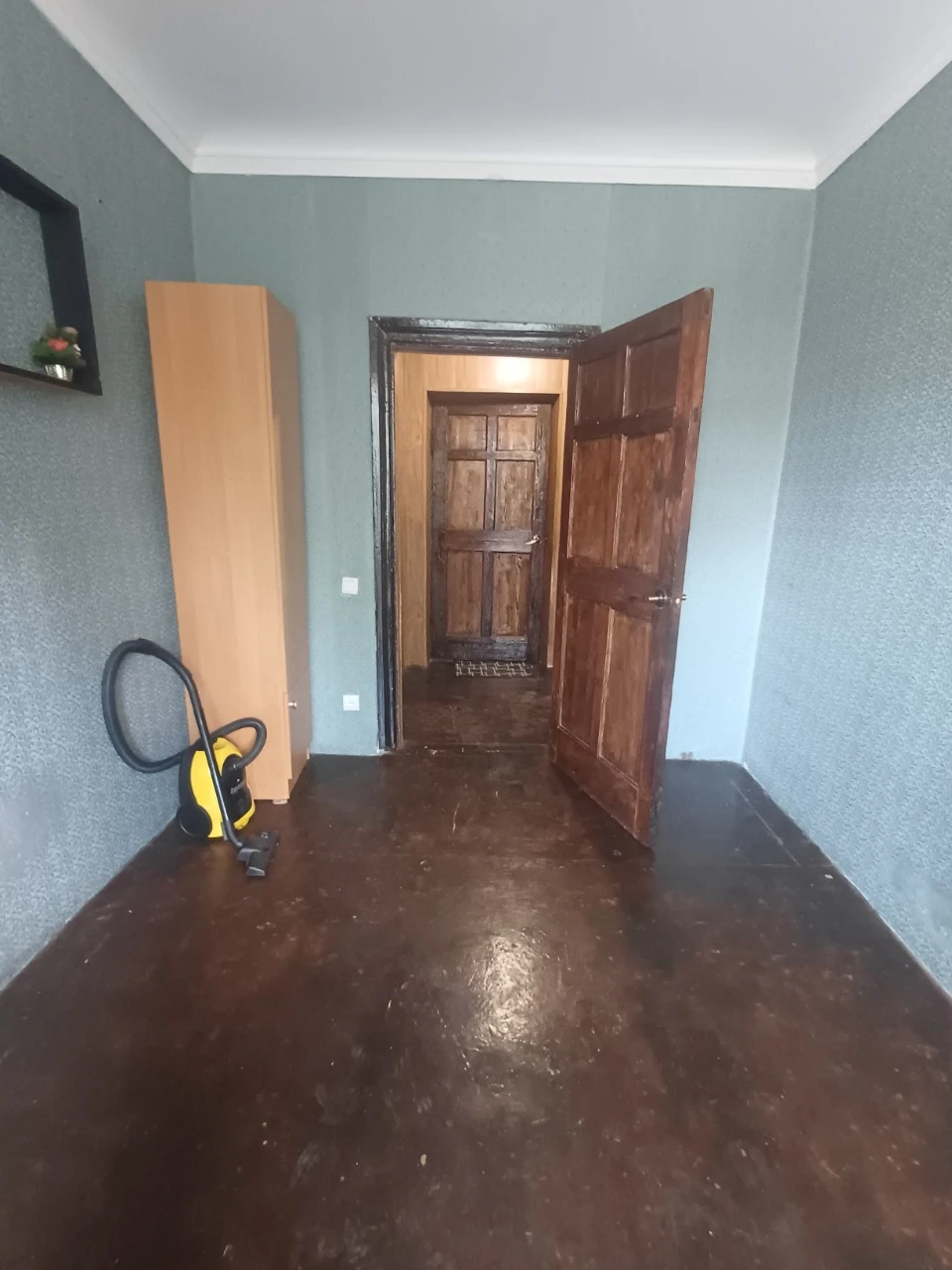 Продаж! Відновлена 2-кімнатна квартира неподалік від 95 кварталу