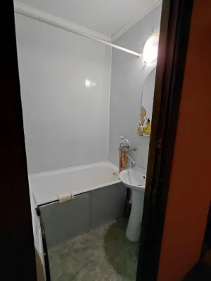 Продам 3-кімнатну квартиру в Ческах