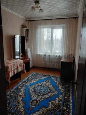 Продам 3-кімнатну квартиру в Ческах