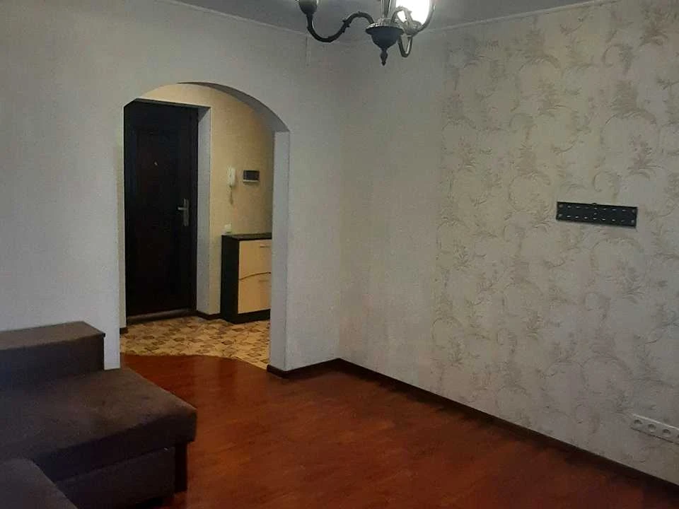 Apartment. General Radievsky Street, Kryvyi Rih
