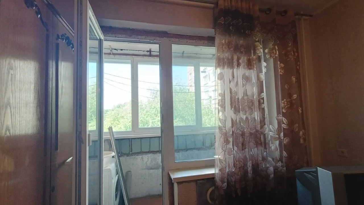 Продається 3-кімнатна квартира, 5-й Зарічний