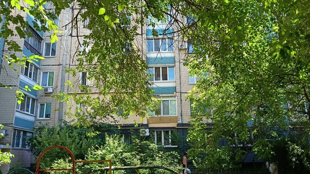 Продається 3-кімнатна квартира, 5-й Зарічний