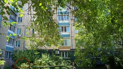 Продається 3-кімнатна квартира, 5-й Зарічний