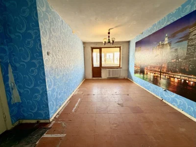 Sale of a three-room apartment on Charovna Street