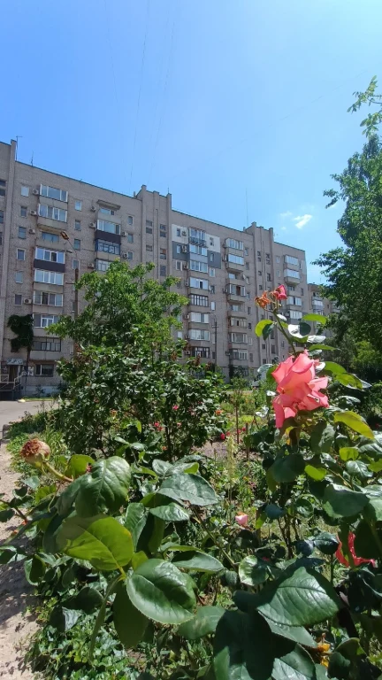 3-комнатная квартира в районе Космонавтов