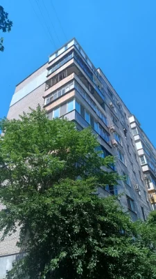 3-комнатная квартира в районе Космонавтов