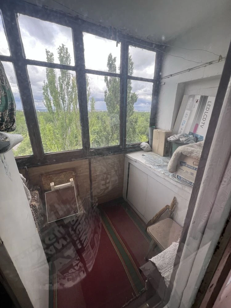 Sale of a 3-room apartment on Dniprovske Shosse, Razylky