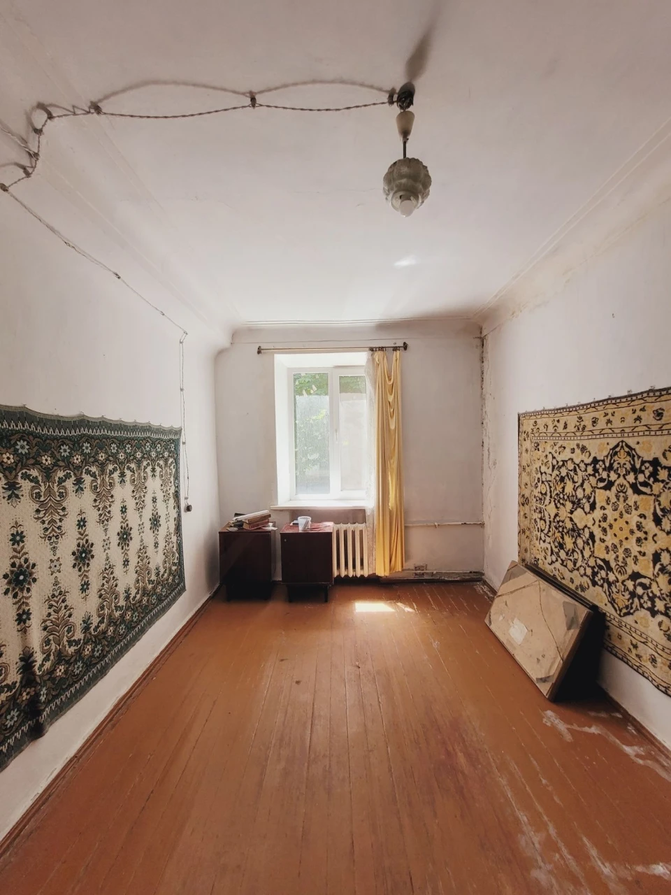 3-room apartment, SevGOK, stop "Vсход", near ATB, VARUS,