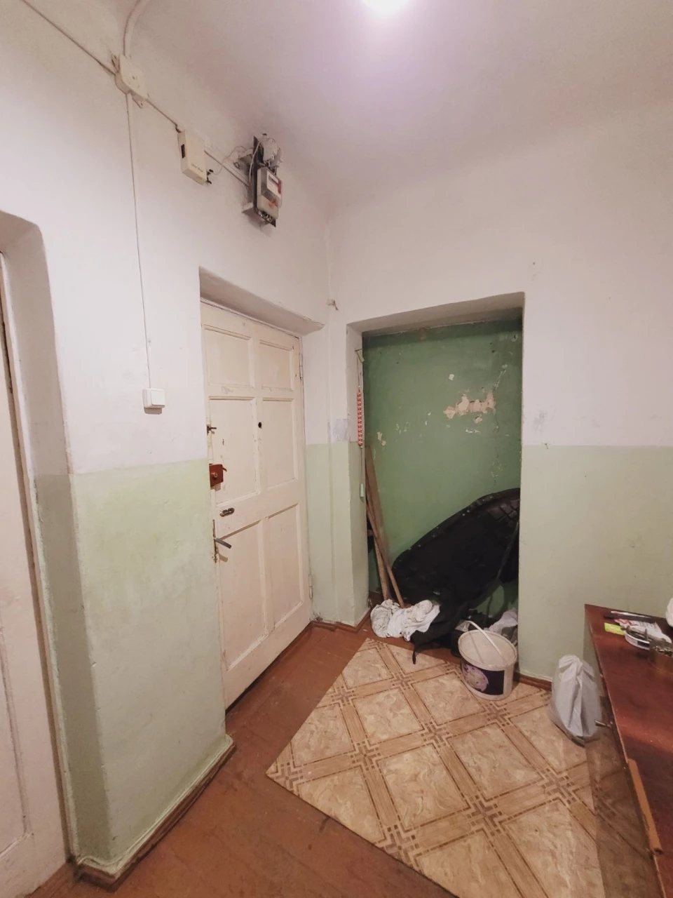 3-room apartment, SevGOK, stop "Vсход", near ATB, VARUS,