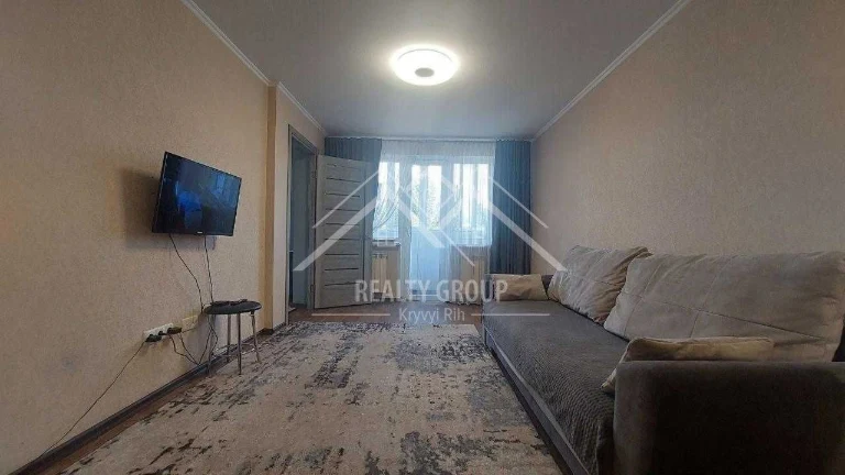 Sale of a cozy 3-bedroom apartment with autonomous heating in Sosmiti