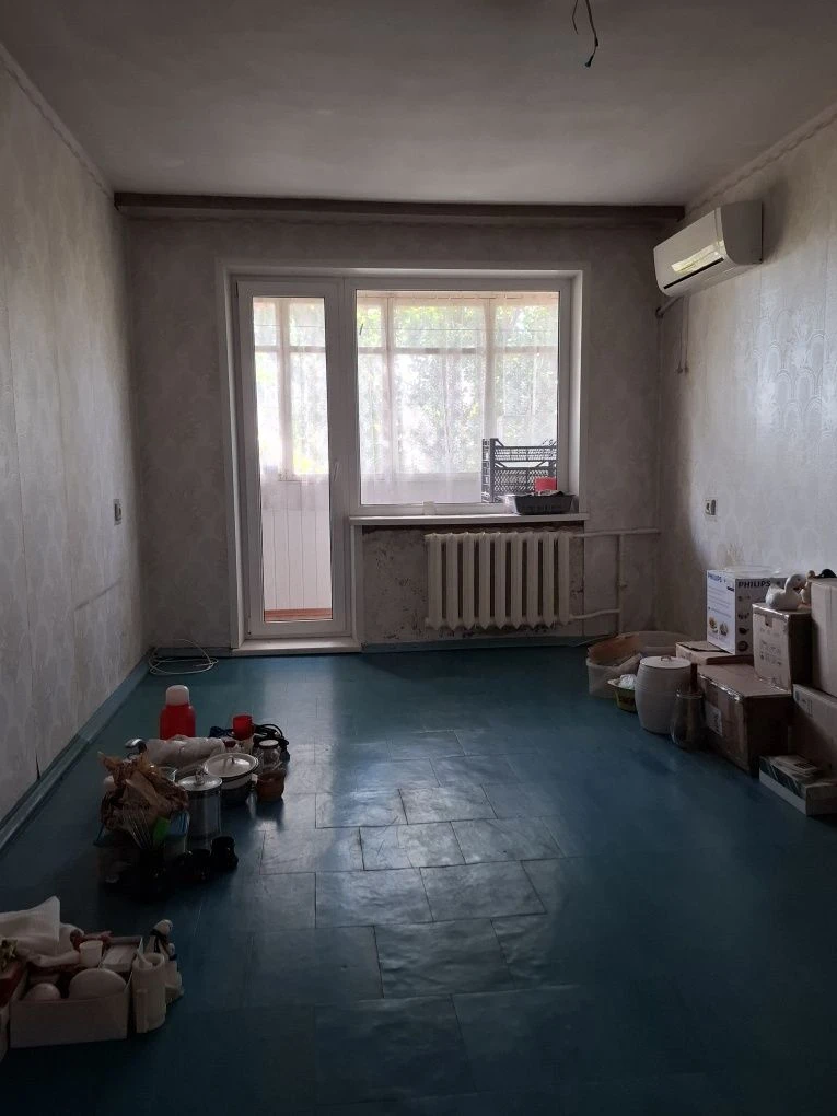 For Sale: 3-bedroom apartment on Ювілейна Street