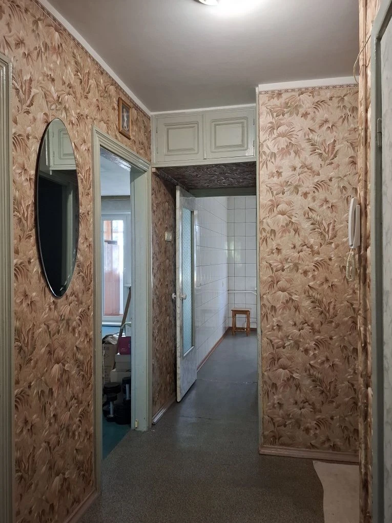 For Sale: 3-bedroom apartment on Ювілейна Street