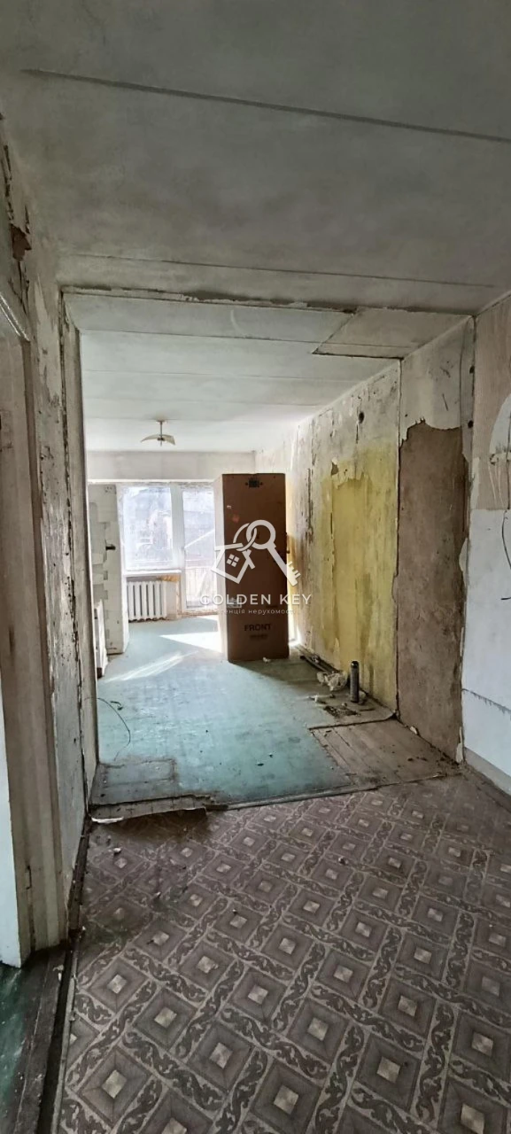 Продається 3-кімнатна квартира, Квартал, 95